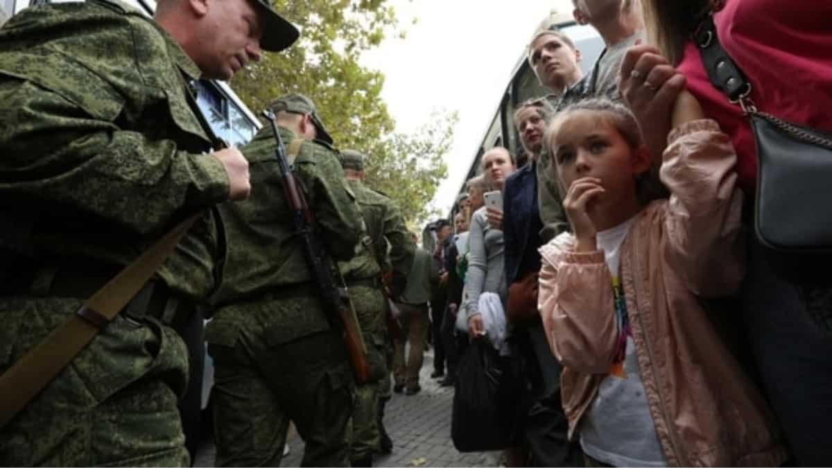 Half of mobilised men in Russian region sent home, commissar fired - governor Half of mobilised men in Russian region sent home, commissar fired - governor