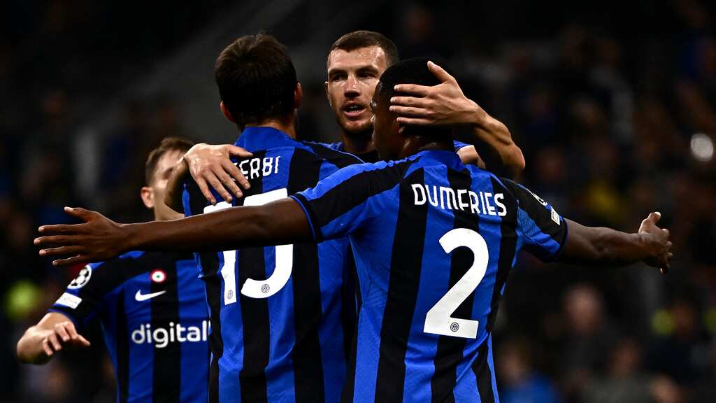 Hakan Calhanoglu scores as Inter Milan earn crucial 1-0 win against FC Barcelona in Champions League