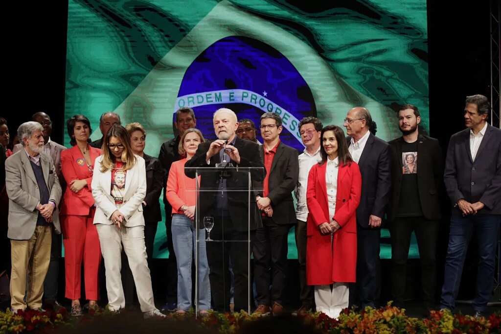Brazil Presidential Elections 2022: Lula, Bolsanaro seek new allies