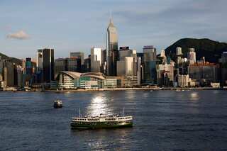 Hong Kong to give away 500,000 complementary air tickets in an attempt to lure tourists
