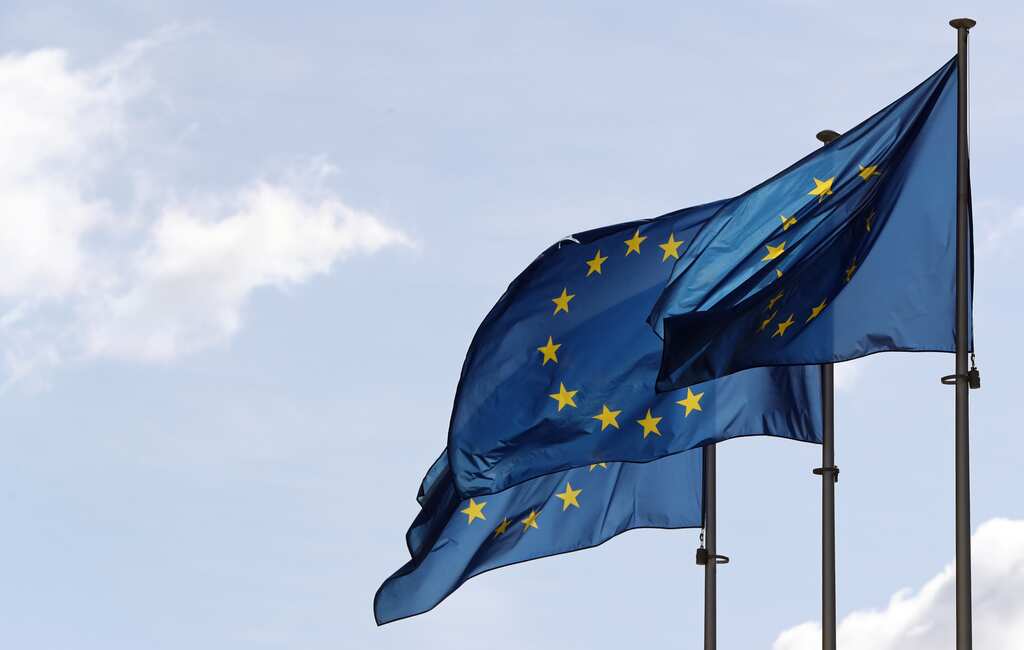 EU kicks off talks on 20 billion euro military fund for Ukraine