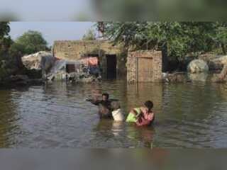WION Climate Tracker | World Bank: Catastrophic floods drag nine million Pakistanis into poverty