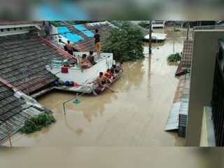 WION Climate Tracker | Indonesia: Deadly floods in Jakarta kills 3 people