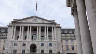 Report: UK central bank says pension funds nearly collapsed amid market meltdown