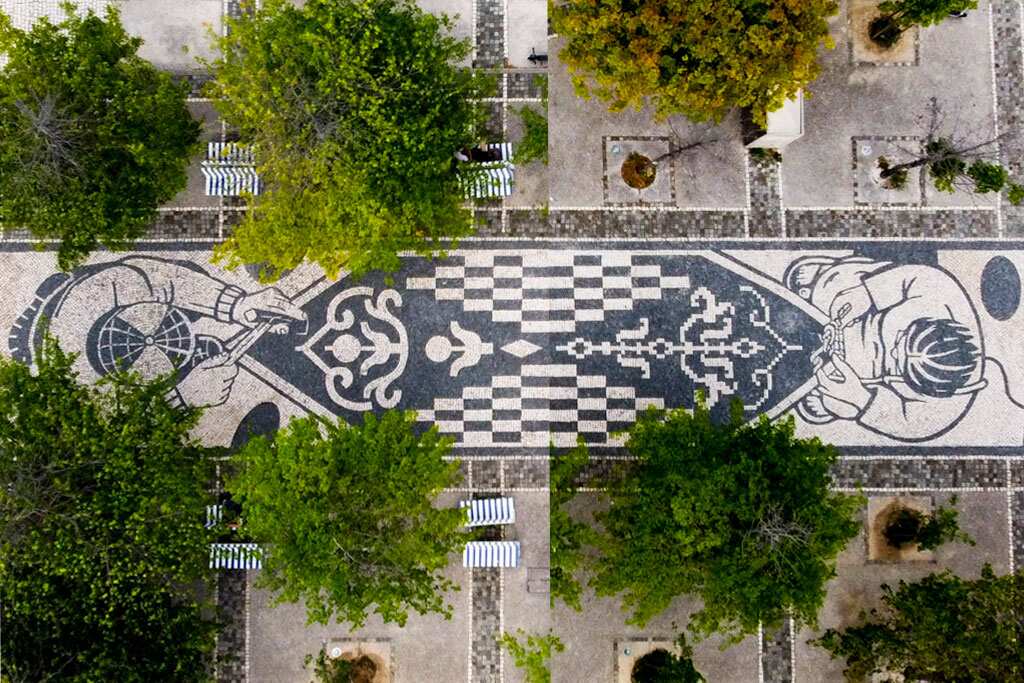 Rio: Pavers train the next generation to maintain iconic Portuguese pavements
