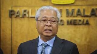 Malaysia: PM dissolves Parliament, calls for snap elections