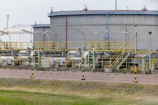 France: Oil companies to hold talk with workers on strike amid gas supply shortage