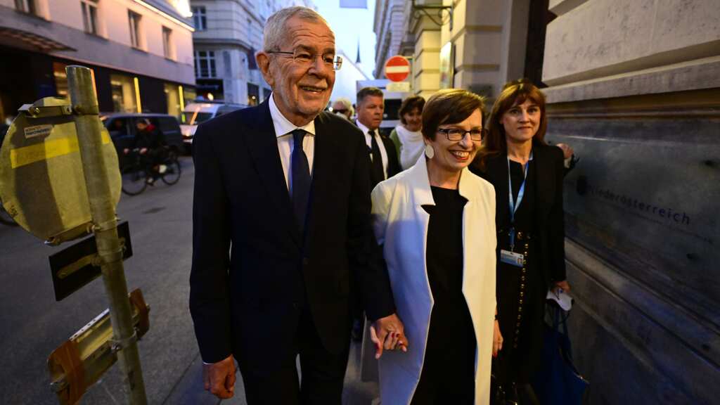 Austria presidential election: Van Der Bellen says 'Europe has won'