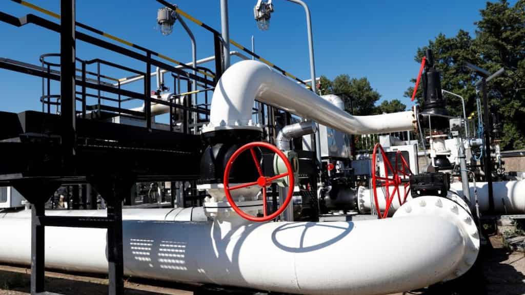 Hungary, Serbia to build pipeline for Russian gas supplies, sidestepping EU mandate