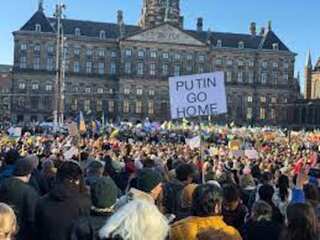 Hundreds rally in Prague against Russian strikes on Ukraine; calls grow for stronger western support