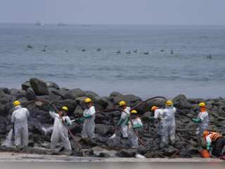WION Climate Tracker | Vaccines dumped on Peru's Oquendo beach