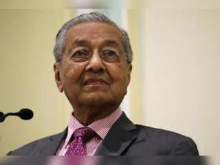 Veteran politician Mahathir Mohamad returns to politics at 97