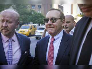Anthony Rapp takes the stand in trial against Kevin Spacey sexual assault case