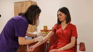 UK: NHS declares 'amber alert' as blood supply shortage stalls non-urgent surgeries