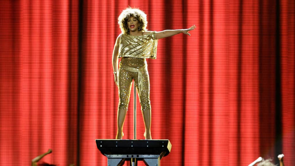 Tina Turner's six-foot-tall statue is coming to her hometown!
