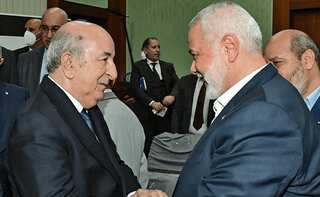 Palestinian rivals Hamas and Fatah sign reconciliation deal in Algiers