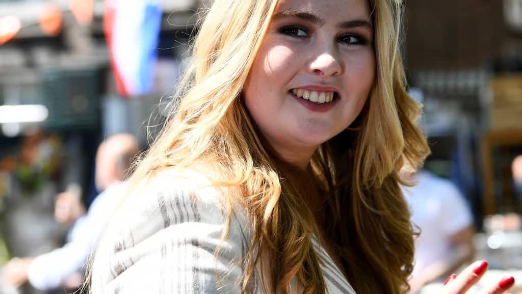 Dutch crown princess Catharina-Amalia forced to leave college housing amid security threats