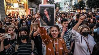 Iran protests: Raisi accuses Biden of 'inciting chaos' in the country