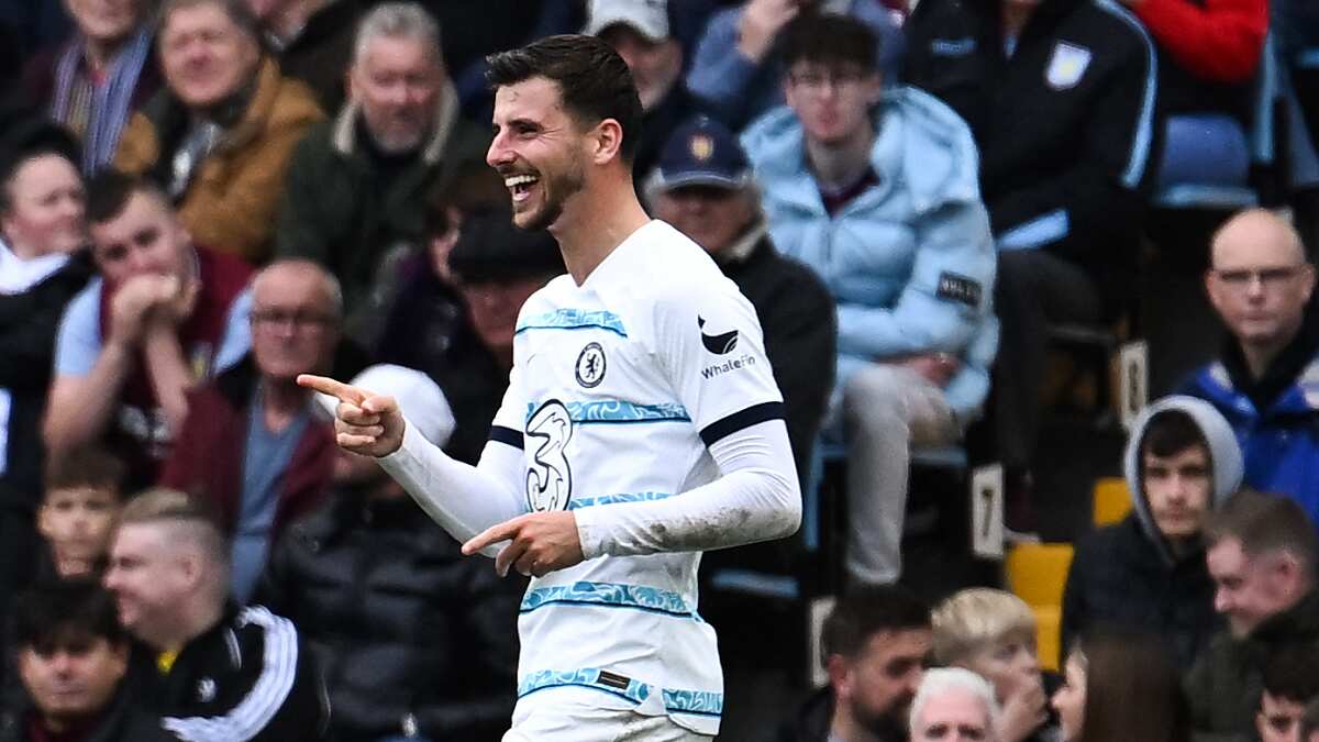 Mason Mount bags a brace as Chelsea beat Aston Villa 2-0 to maintain winning streak in Premier League