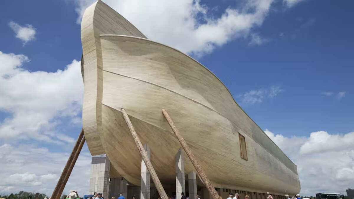 Full-scale replica of Noah's Ark