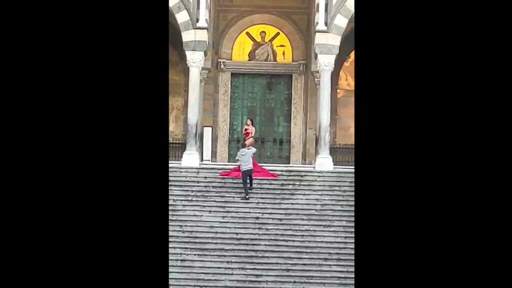 Italy: Tourist’s semi-nude photoshoot on the steps of cathedral sparks outrage, says report
