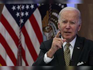 US President: Midterms to shift towards democrats, Fetterman has a slight lead