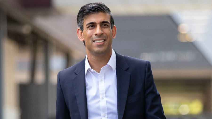 UK: Rishi Sunak qualifies for UK PM race; Dominic Raab backs Sunak