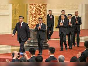 Xi appoints CCP's new Politburo Standing Committee. Picks his loyalists for absolute control