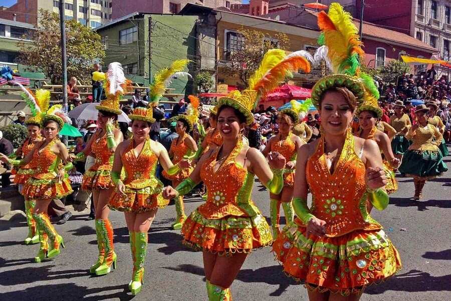 Bolivia: Festivities return to streets of La Paz; students celebrate traditional folk fair