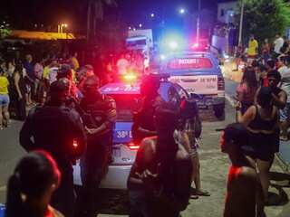 Brazilian politician surrenders after injuring policemen