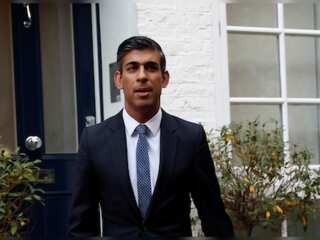 Rishi Sunak, the current favorite to replace Liz Truss, clears threshold of 100 MP support