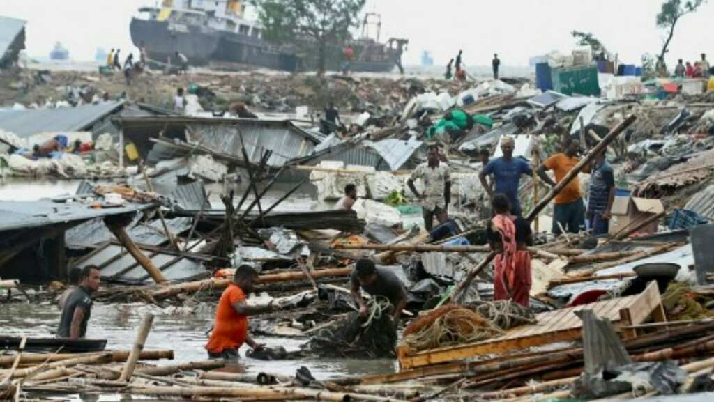 Bangladesh: Cyclone Sitrang lashes country claiming 24 lives