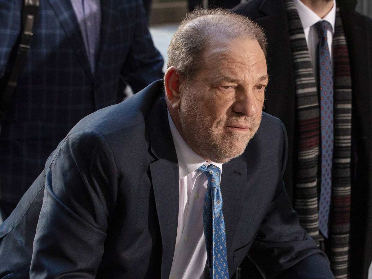US: Harvey Weinstein rape trial in Los Angeles, accuser tearfully