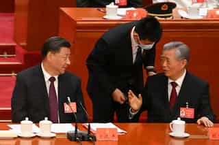 New video reveals why China’s ex-prez Hu Jintao was escorted out of CPC Congress