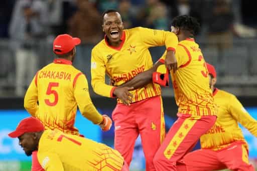 T20 World Cup: Zimbabwe edge Pakistan by one run in Perth thriller T20 World Cup: Zimbabwe edge Pakistan by one run in Perth thriller