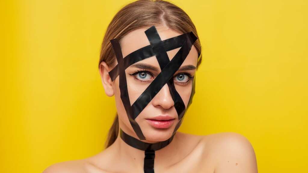 Everything you need to know about face taping your wrinkles
