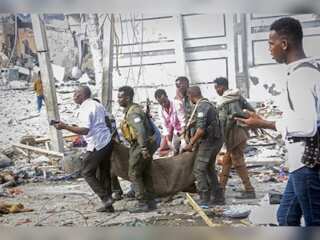 300 injured in blasts outside Somalia's Education Ministry office