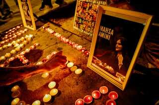 Violent clashes break out between students and security forces in Iran: Report