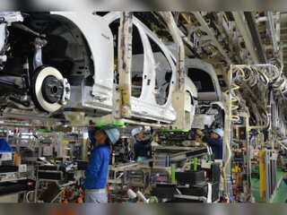 WION Business News | Japan: First factory output fall in four months