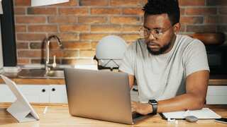 'My car broke down': Search for excuses to skip work rose in 2022, companies concerned