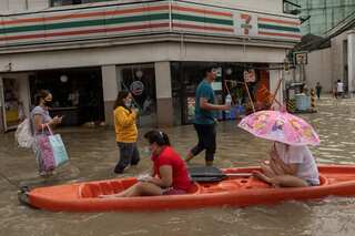 Philippines: Tropical storm Nalgae claims lives of 98, president to conduct an aerial inspection 