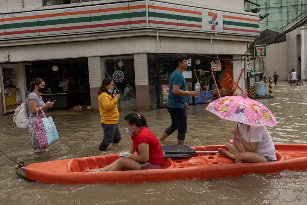 Philippines: Tropical storm Nalgae claims lives of 98, president to conduct an aerial inspection 