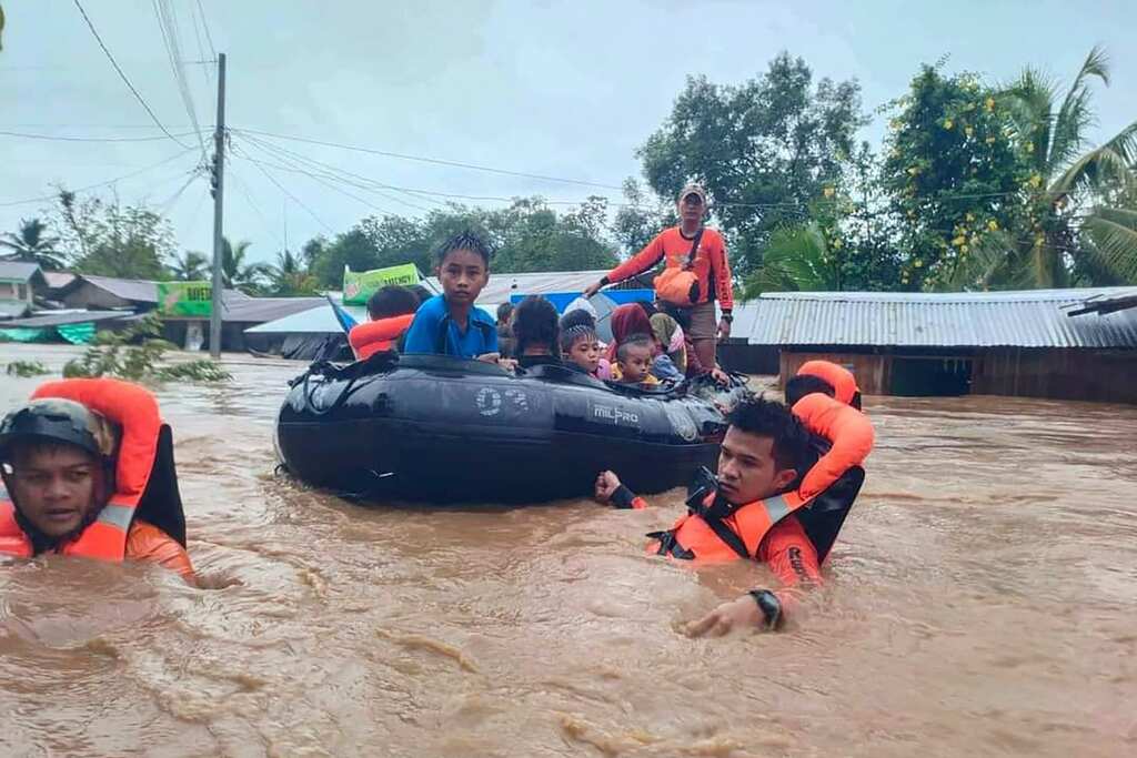 WION Climate Tracker: Over 100 dead as storm 'Nalgae' wreaks havoc in Philippines