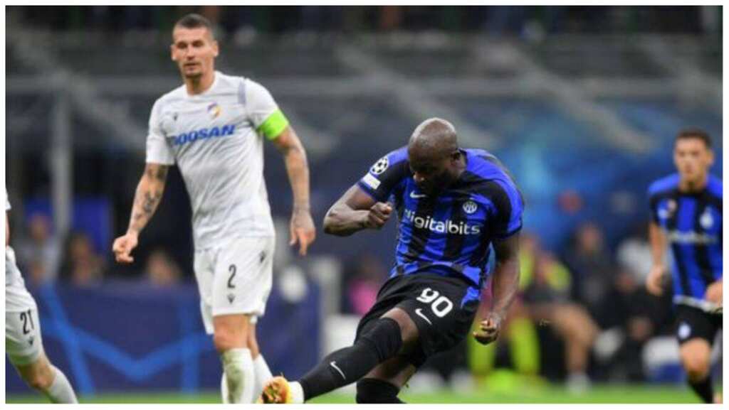 Belgium star Romelu Lukaku picks up a hamstring injury before Qatar World Cup