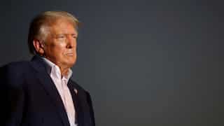 Trump reaches out to Supreme Court to block lawmakers from accessing his tax returns