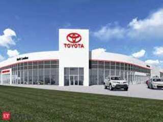 WION Business News | Toyota cuts output target amid chip crunch