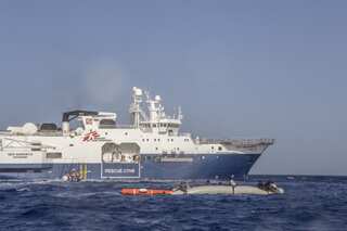 4-year-old Tunisian girl crosses Mediterranean on boat without parents, lands in Italy