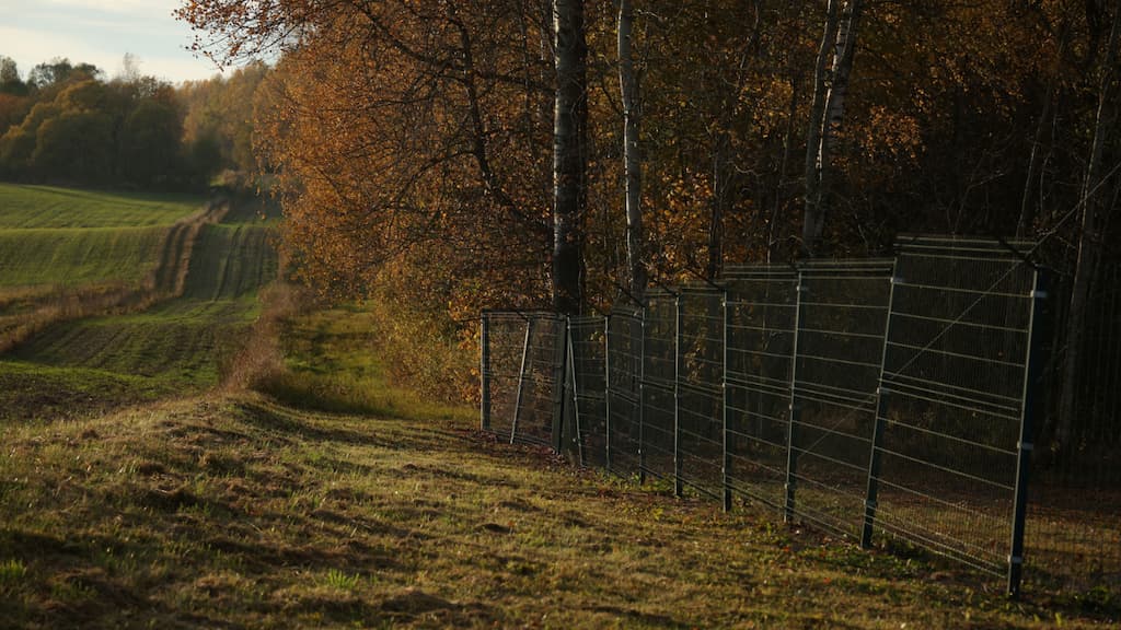 Poland sealing border with Russian exclave Kaliningrad by building razor-wire fence