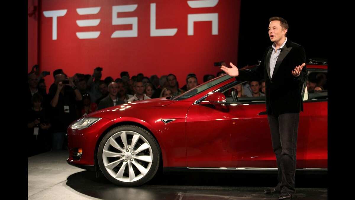 China's 'zero Covid policy' forces Tesla's retail strategy overhaul, flagship showroom closed in Beijing