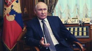 Putin discusses West's bid for capping oil price with Iraqi PM, warns of 'grave consequences'